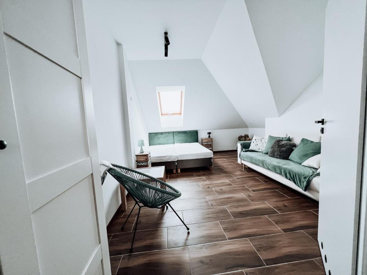 Bed and Breakfast Zacisze Karczmiska Pierwsze Exterior foto