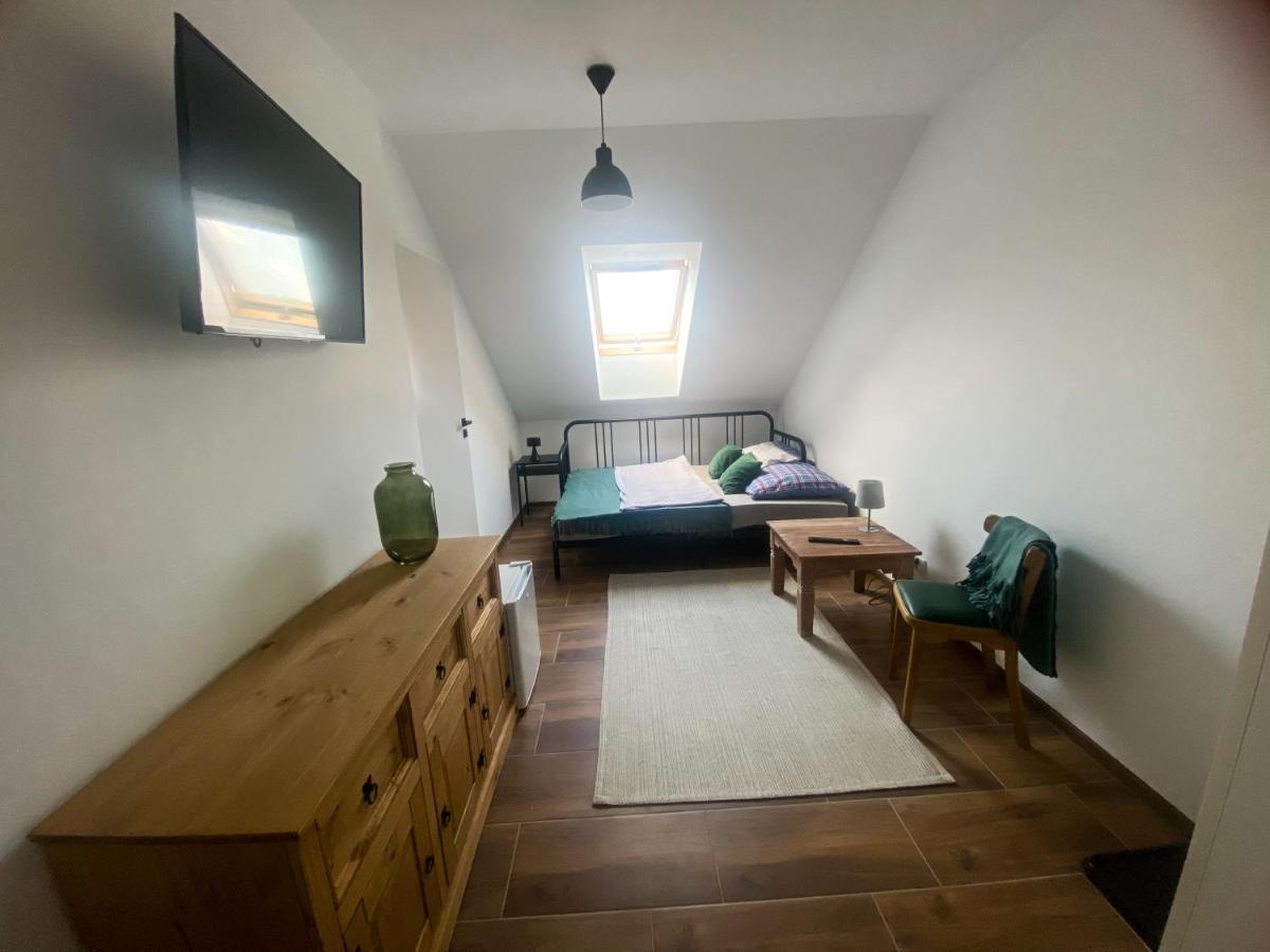 Bed and Breakfast Zacisze Karczmiska Pierwsze Exterior foto